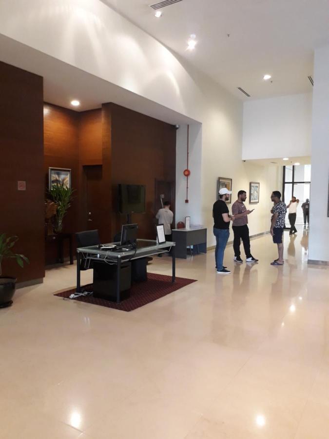 Raymond Suites At Berjaya Times Square Kuala Lumpur Kültér fotó