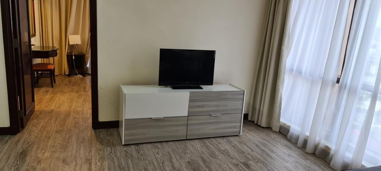 Raymond Suites At Berjaya Times Square Kuala Lumpur Kültér fotó