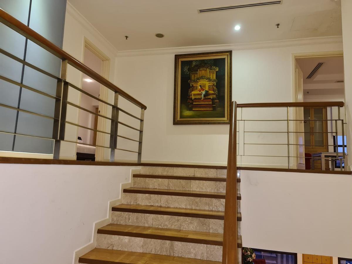 Raymond Suites At Berjaya Times Square Kuala Lumpur Kültér fotó