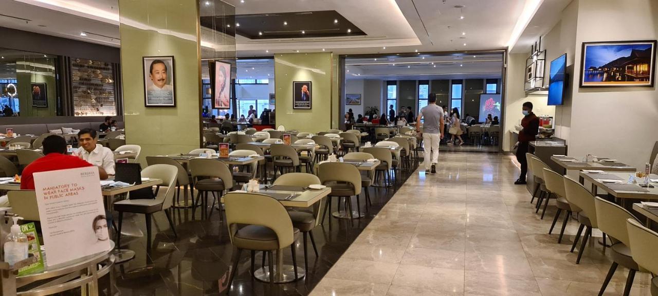 Raymond Suites At Berjaya Times Square Kuala Lumpur Kültér fotó